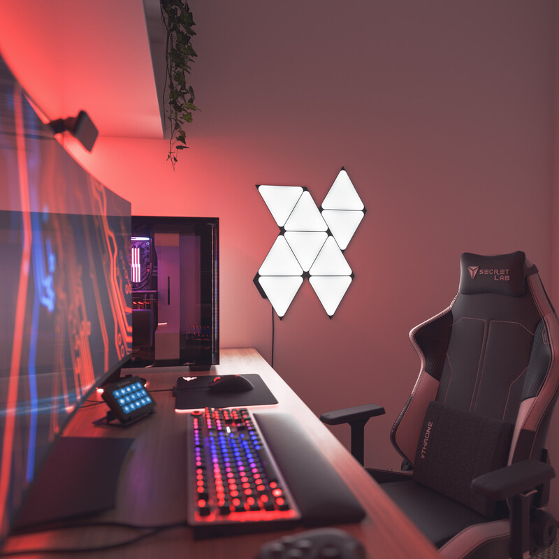 Умная система освещения Nanoleaf Shapes Ultra Black Triangles Starter Kit, Apple HomeKit, 9 шт. (NL47-0102TW-9PK)