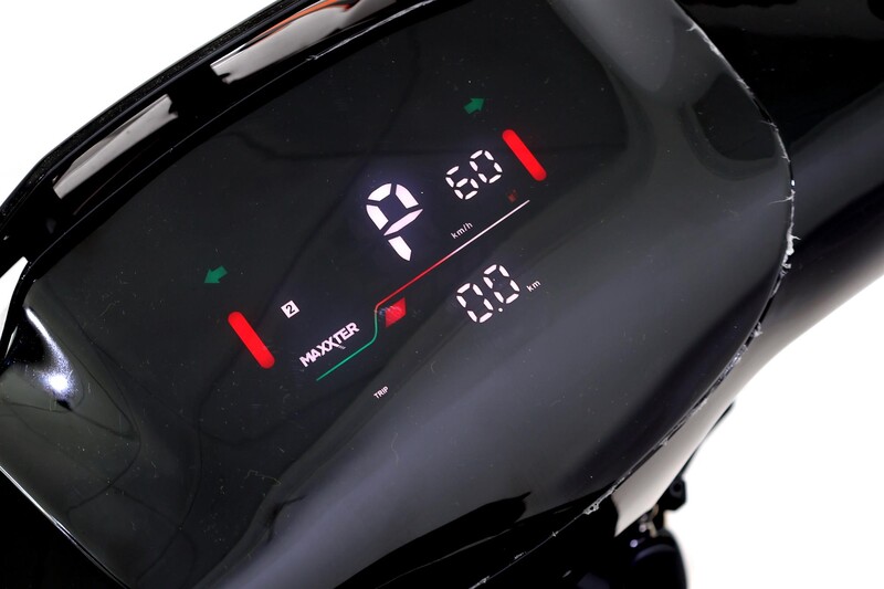 Електроскутер Maxxter Neon White