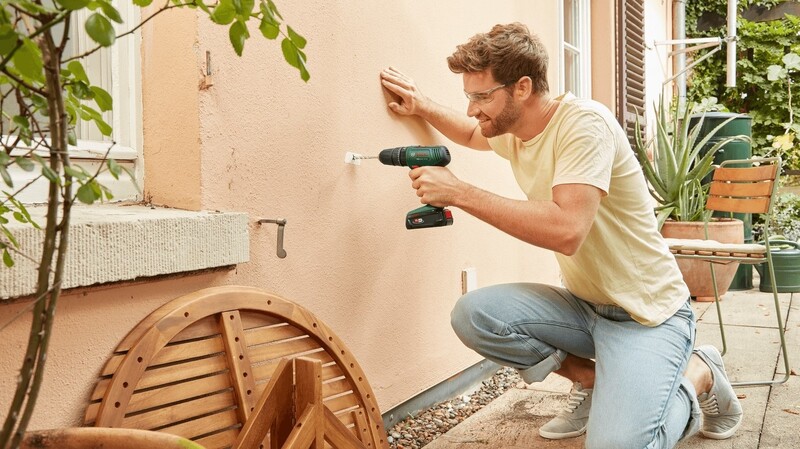 Дрель-шуруповерт Bosch EasyImpact 18V-40 18В (0.603.9D8.102)