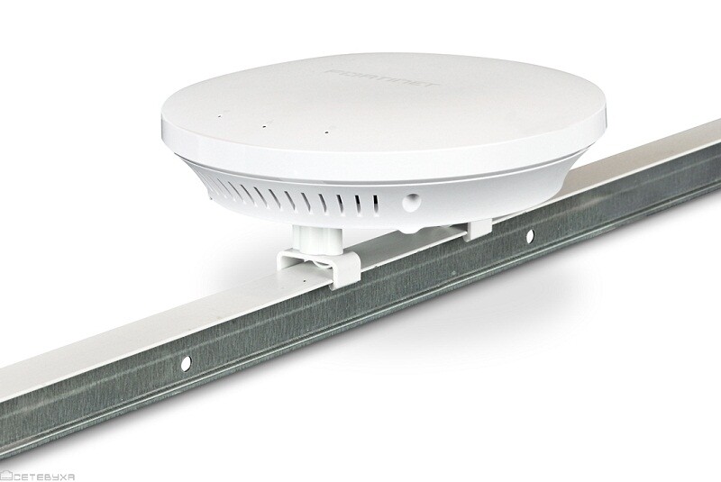 Точка доступа Fortinet Forti FAP-221C-U