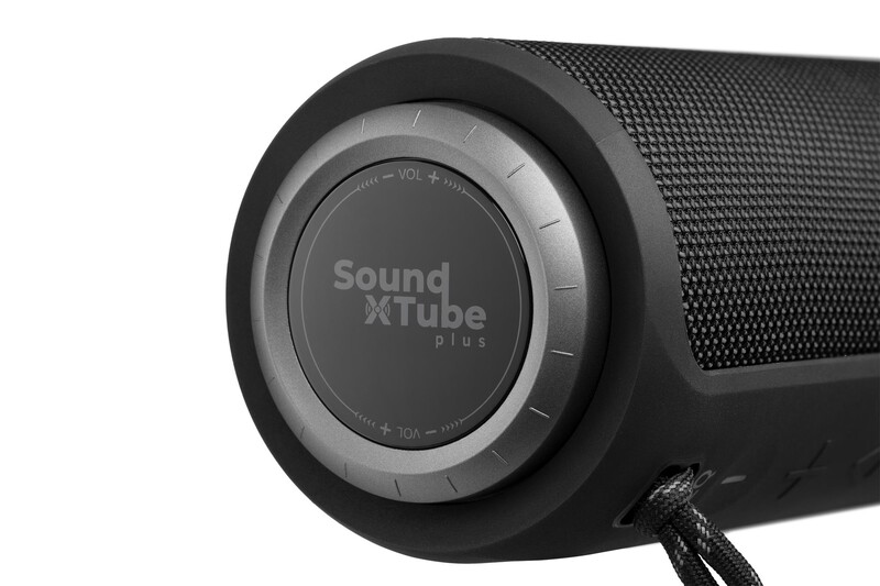 Акустическая система 2E SoundXTube Plus TWS MP3 Wireless Waterproof Black (2E-BSSXTPWBK)
