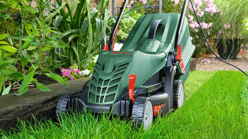 Газонокосарка Bosch UniversalRotak 34-405 (0.600.8A6.401)
