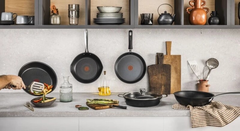 Сотейник з кришкою Tefal Excellence+ 24 см (G3308802)