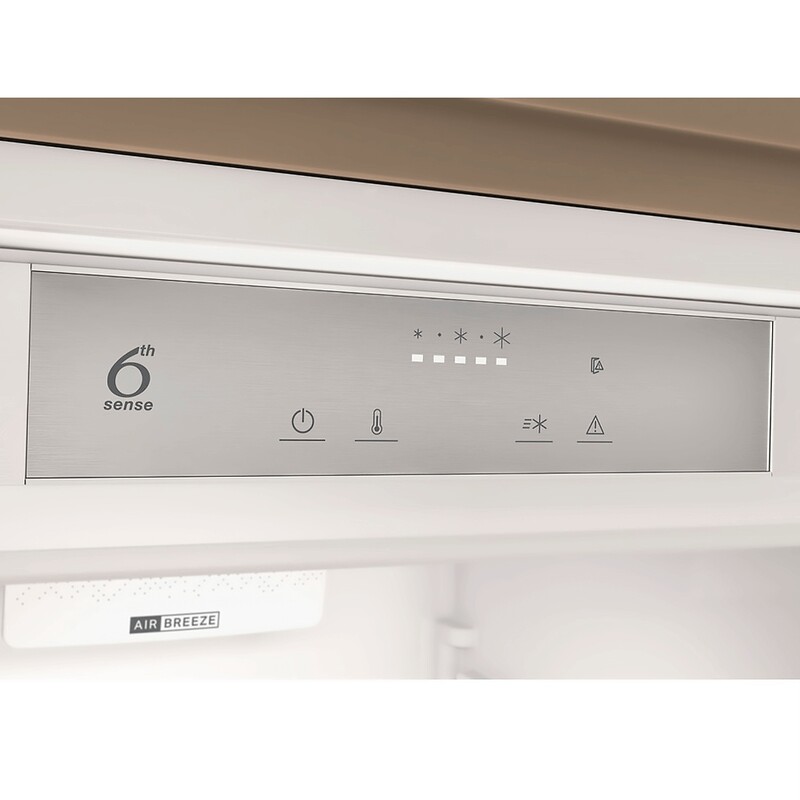 Встраиваемый холодильник Whirlpool WHC20D023B1 SF