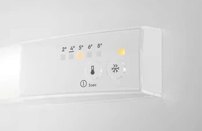 Встраиваемый холодильник Electrolux ERD6DE18S4