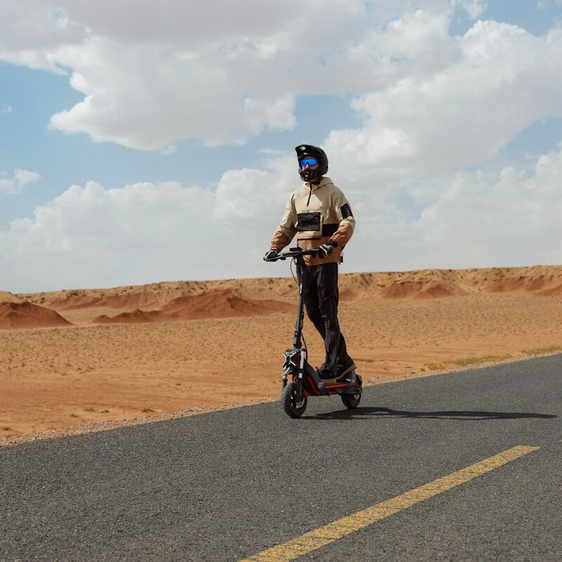Электросамокат Segway Ninebot eKickScooter ZT3 Pro E (AA.05.18.01.0001)