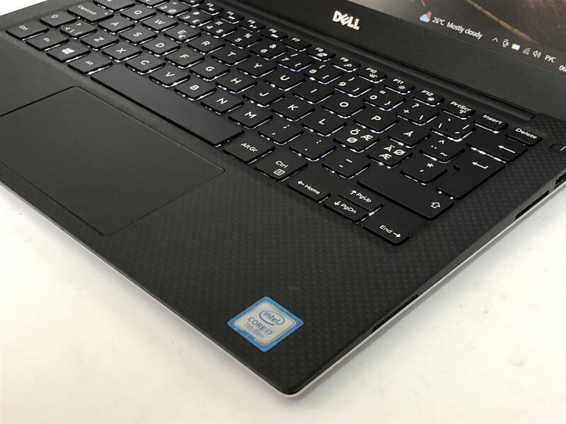 Ноутбук Dell XPS 13 9360 / 13.3" FullHD IPS / i7-7500U / 8GB / 256GB SSD / Win10Pro / Backlight - Б/в