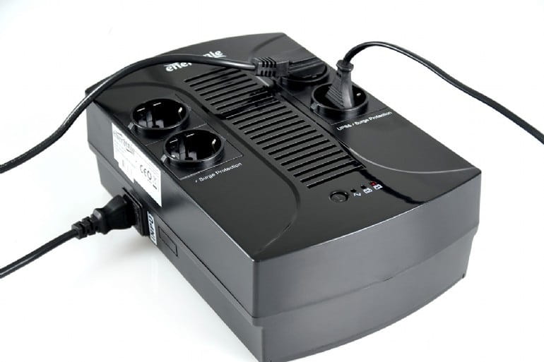 ИБП EnerGenie EG-UPS-002 850VA, Line Int., AVR, 4xSchuko, USB