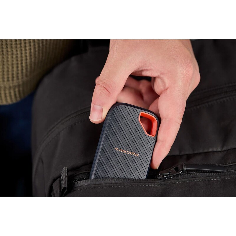 Накопитель внешний SSD 1TB SanDisk Extreme Portable V3 (SDSSDE70-1T00-G25)