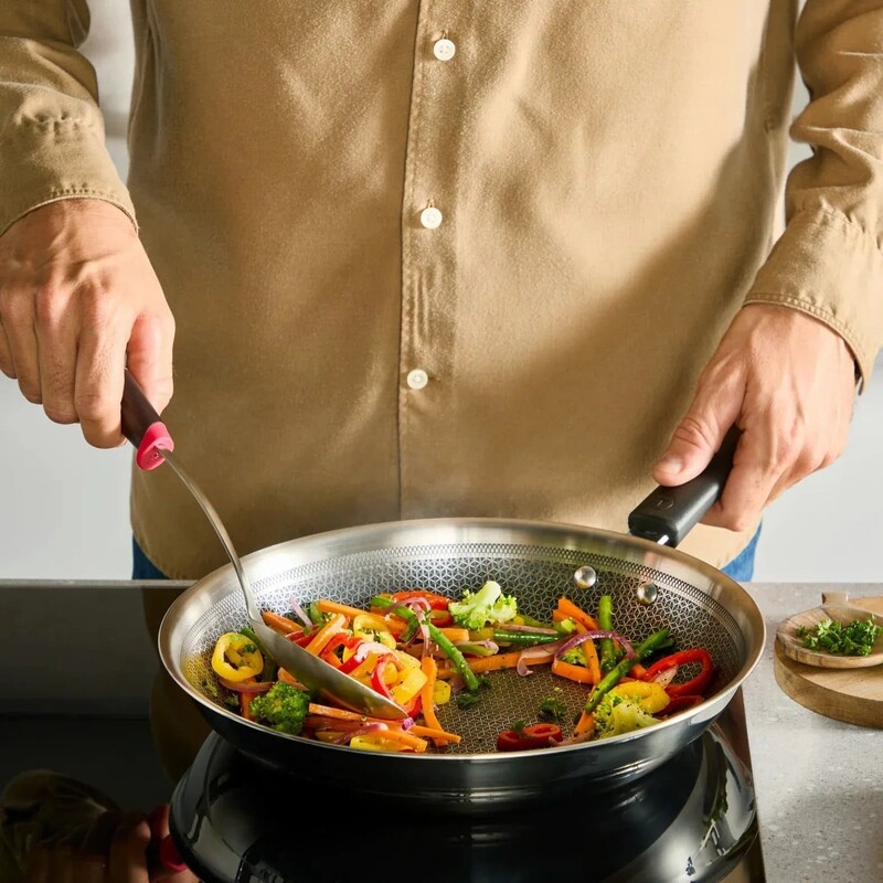 Сковорода WOK Tefal Emotion+ Power 28 см (E3411655)