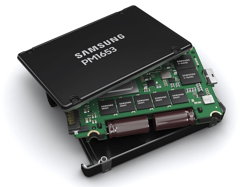 Накопитель SSD 960GB Samsung PM1653 (MZILG960HCHQ-00A07)