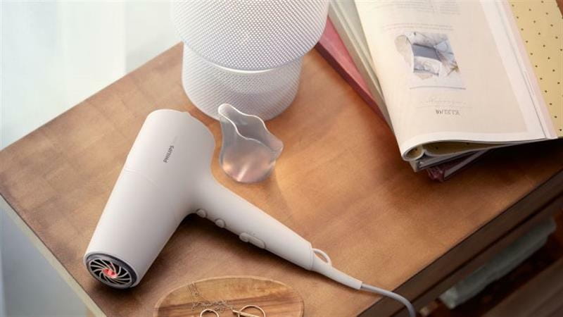 Фен Philips Series 5000 BHD501/00