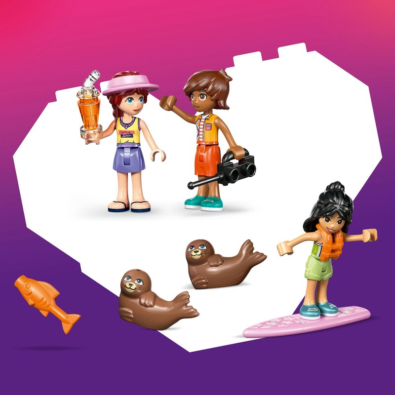 Конструктор LEGO Friends Пляжный домик с котиками (42699)
