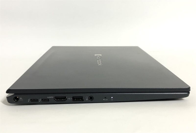 Ноутбук Toshiba Dynabook Tecra A40-K / 14" FullHD IPS / i5-1240P / 16GB / 256GB SSD / Win11Pro / Backlight / сканер отпечатка - Б/у