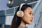 Фото - Bluetooth-гарнітура JBL Live 680NC Champagne (JBLLIVE680NCCPG) | click.ua