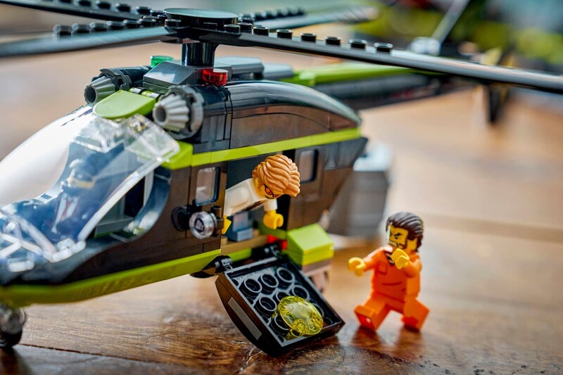 Конструктор LEGO City Пограбування поліцейського поїзда (60508)