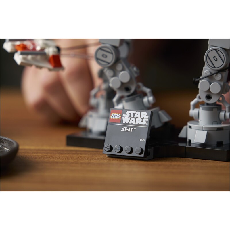 Конструктор LEGO Star Wars AT-AT (75440)