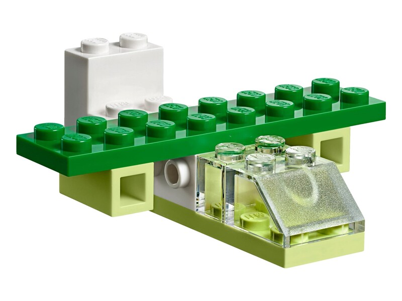 Конструктор LEGO Classic Чемодан для творчества (10713)