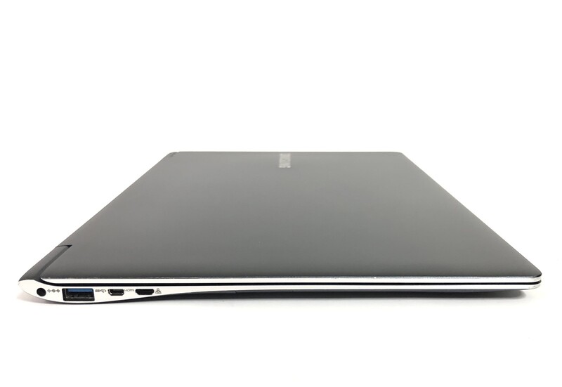 Ноутбук Samsung NP940X3G / 13.3" (3200x1800) IPS Touch / i5-4200U / 4GB / 128GB SSD / Win10Pro / Backlight - Б/в