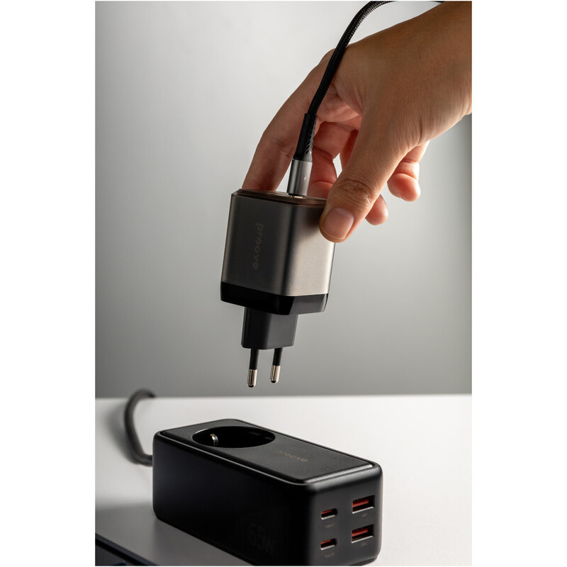 Мережевий зарядний пристрій Proove Pure GaN Max (2xUSB-C) 67W Black (WCPU67022201)