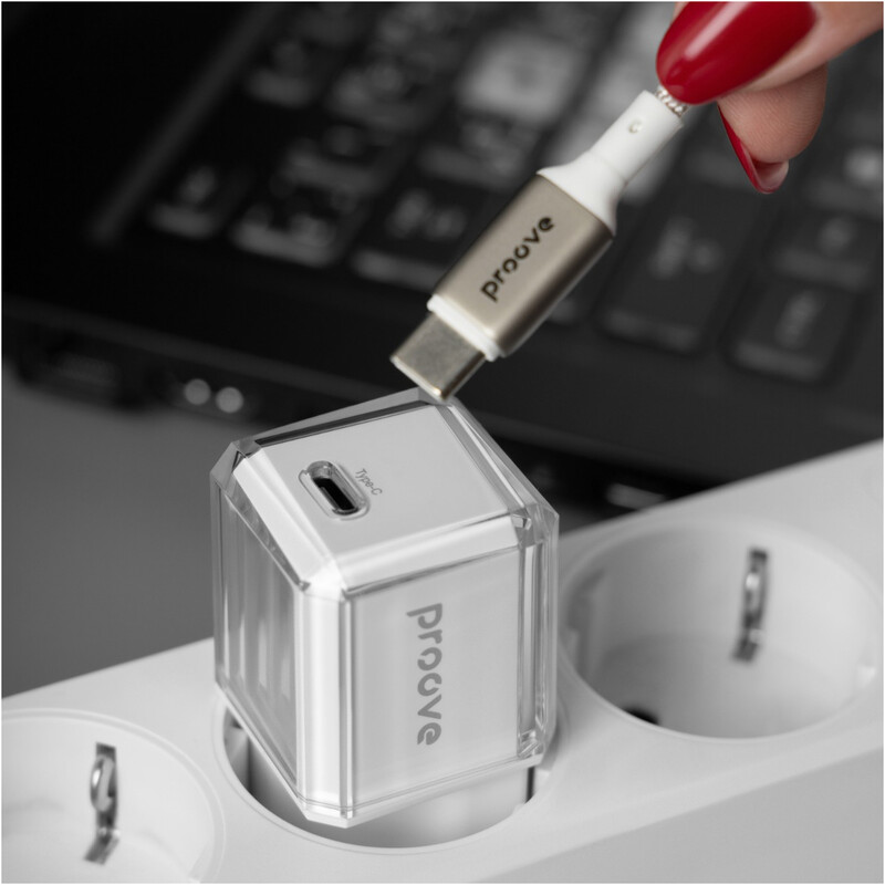 Сетевое зарядное устройство Proove Pure GaN (1USB-C) 30W White (WCPU30012202)