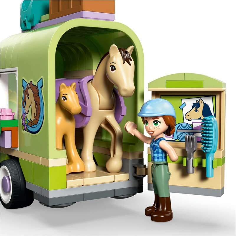 Конструктор LEGO Friends Прицеп для лошади и жеребенка (42695)