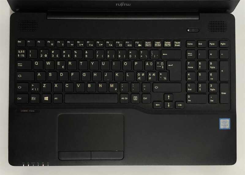 Ноутбук Fujitsu Lifebook A556 / 15.6" (1366х768) / i5-6200U / 8GB / 128GB SSD / Win10Pro - Б/у