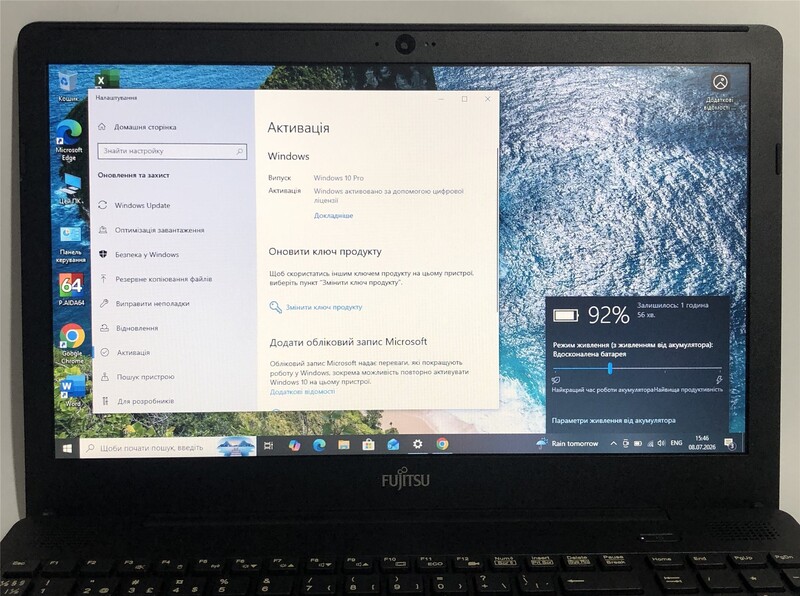 Ноутбук Fujitsu Lifebook A556 / 15.6" (1366х768) / i5-6200U / 8GB / 128GB SSD / Win10Pro - Б/у