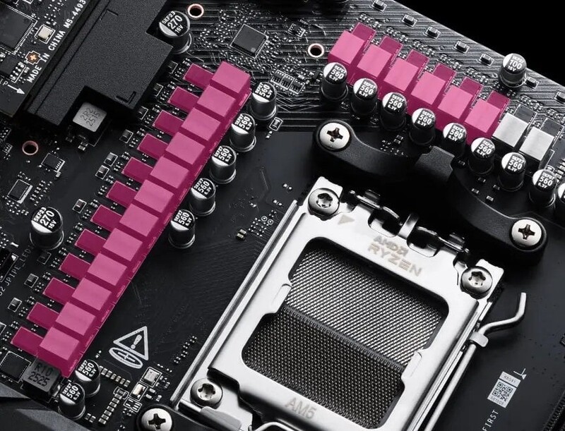 Материнська плата MSI MPG X870E Carbon Max WiFi Socket AM5