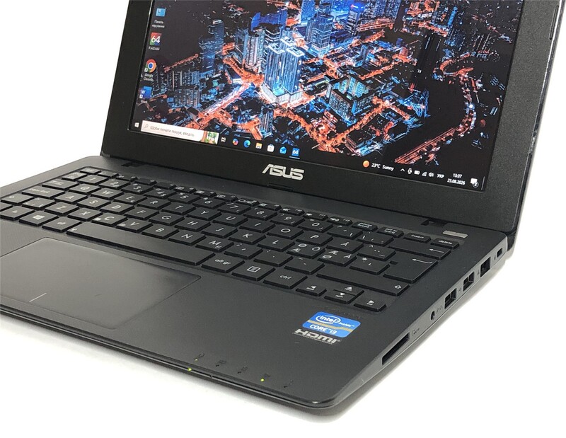 Ноутбук Asus X200CA / 11.6" (1366x768) / i3-3217U / 4GB / 128GB SSD / Win10Pro - Б/у