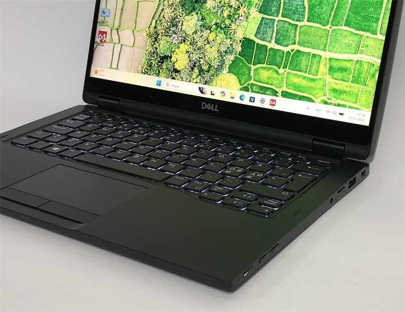 Ноутбук Dell Latitude 7390 2-in-1 / 13.3" FullHD IPS Touch / i5-8350U / 8GB / 256GB SSD / 4G/LTE / Win11Pro / Backlight - Б/у