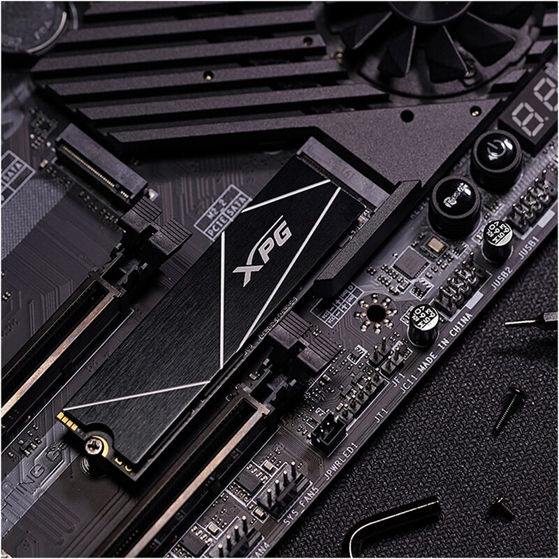 Накопитель SSD 1TB A-Data XPG Gammix S70 Blade M.2 2280 PCIe 4.0 x4 3D NAND TLC (AGAMMIXS70B-1T-CS)