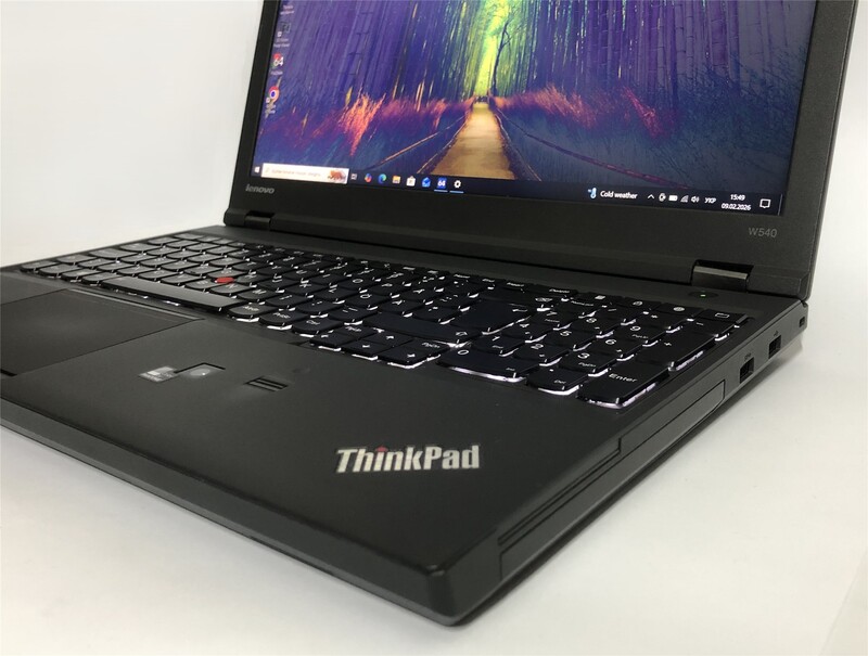 Ноутбук Lenovo ThinkPad W540 / 15.6" FullHD / i7-4800MQ / 16GB / 256GB SSD / NVidia Quadro K2100M, 2GB / Win10Pro / Backlight / сканер відбитка - Б/в