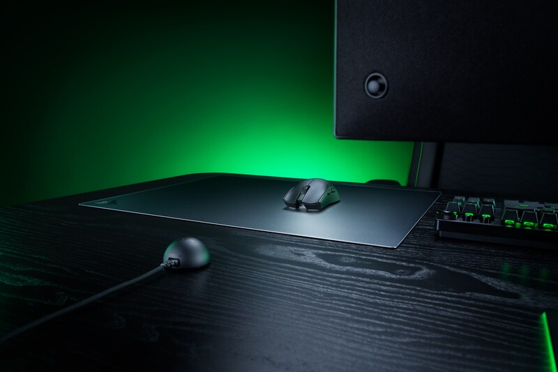 Ігрова поверхня Razer Atlas Pro Black (RZ02-05760100-R3M1)