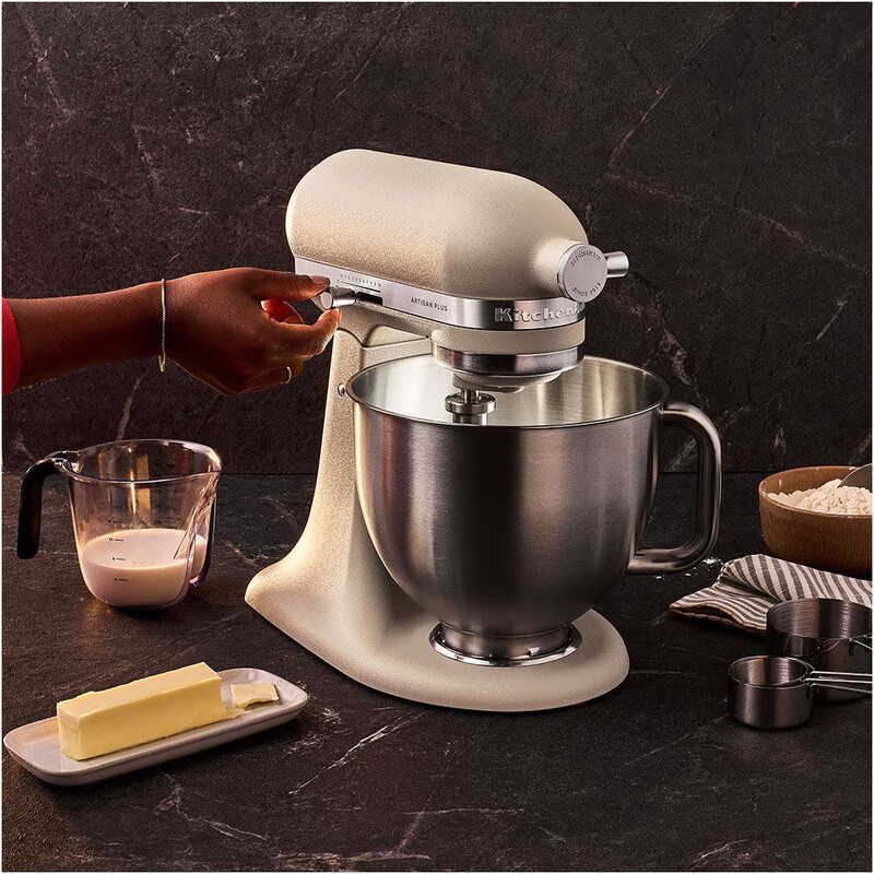 Кухонна машина KitchenAid Artisan Plus 4,7 л Oat (5KSM50PKVEMJ)