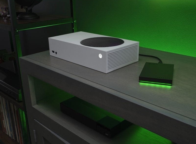 Внешний жесткий диск 2.5" USB 4.0TB Seagate Game Drive Xbox Black (STKX4000402)