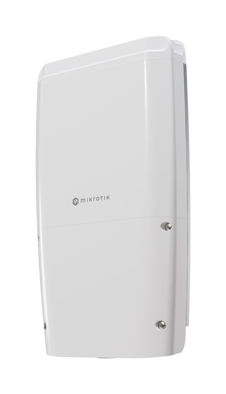 Коммутатор MikroTik FiberBox Plus (CRS305-1G-4S+OUT)