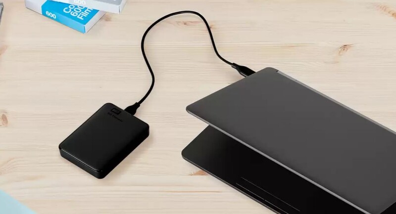 Зовнішній жорсткий диск 2.5" USB 2.0TB WD Elements Portable Black (WDBU6Y0020BBK-WESN)