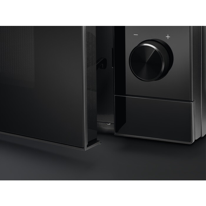 Мікрохвильова піч Electrolux EMZ729EMK