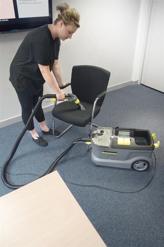Пылесос Karcher Puzzi 10/1 (1.100-131.0)